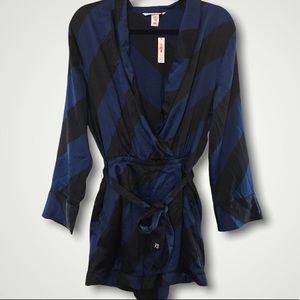 Victoria Secret silky pajama romper M